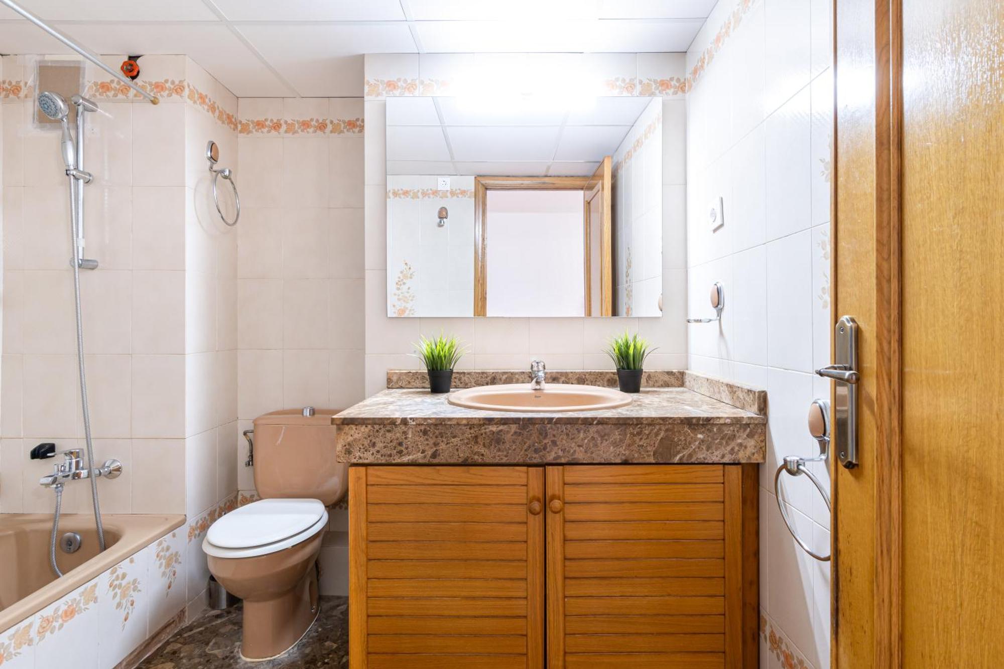 Turistmar - Amplio Apartamento En Salou Con Piscina, A 2 Minutos De La Playa Luaran gambar