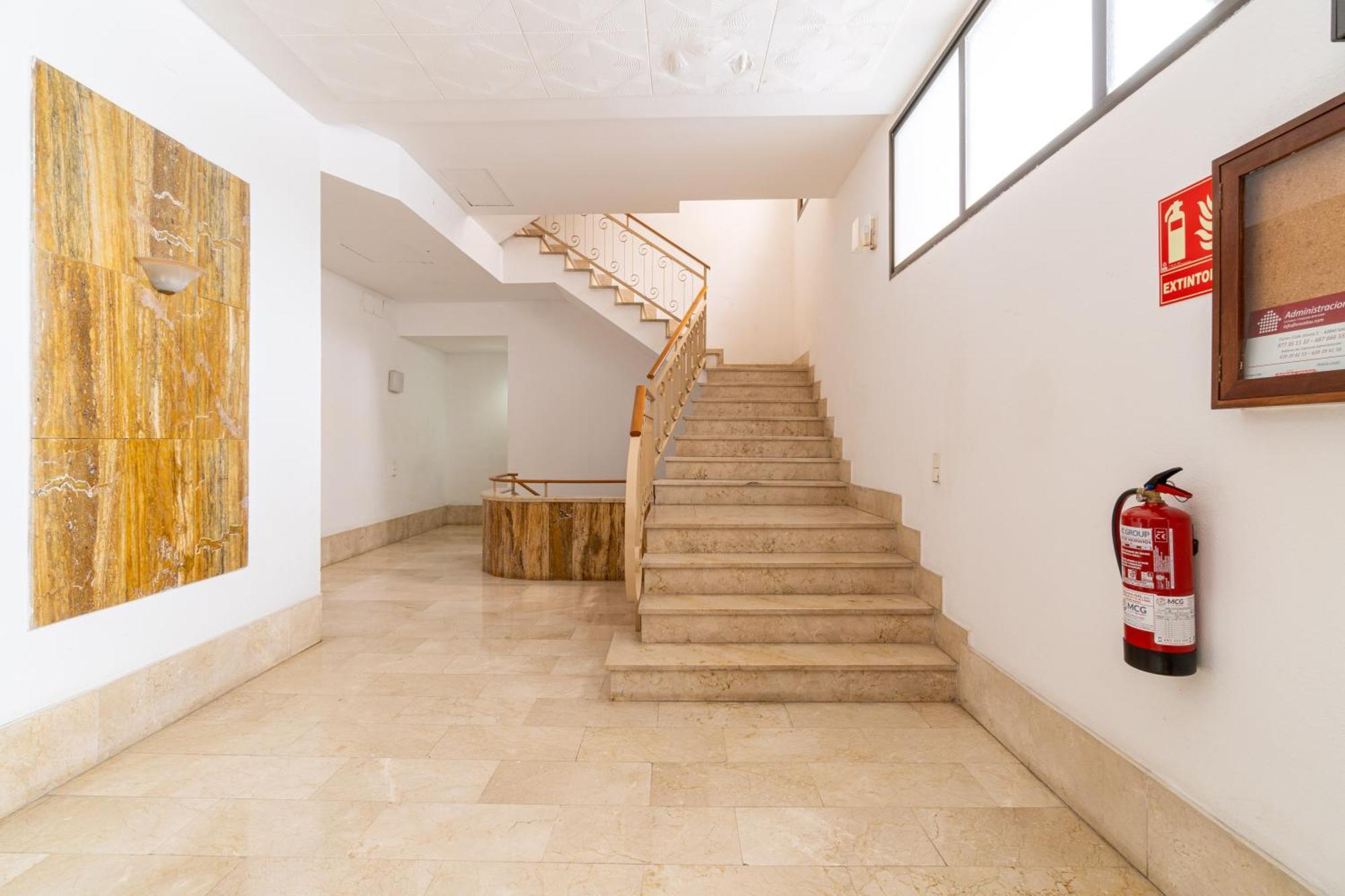 Turistmar - Amplio Apartamento En Salou Con Piscina, A 2 Minutos De La Playa Luaran gambar