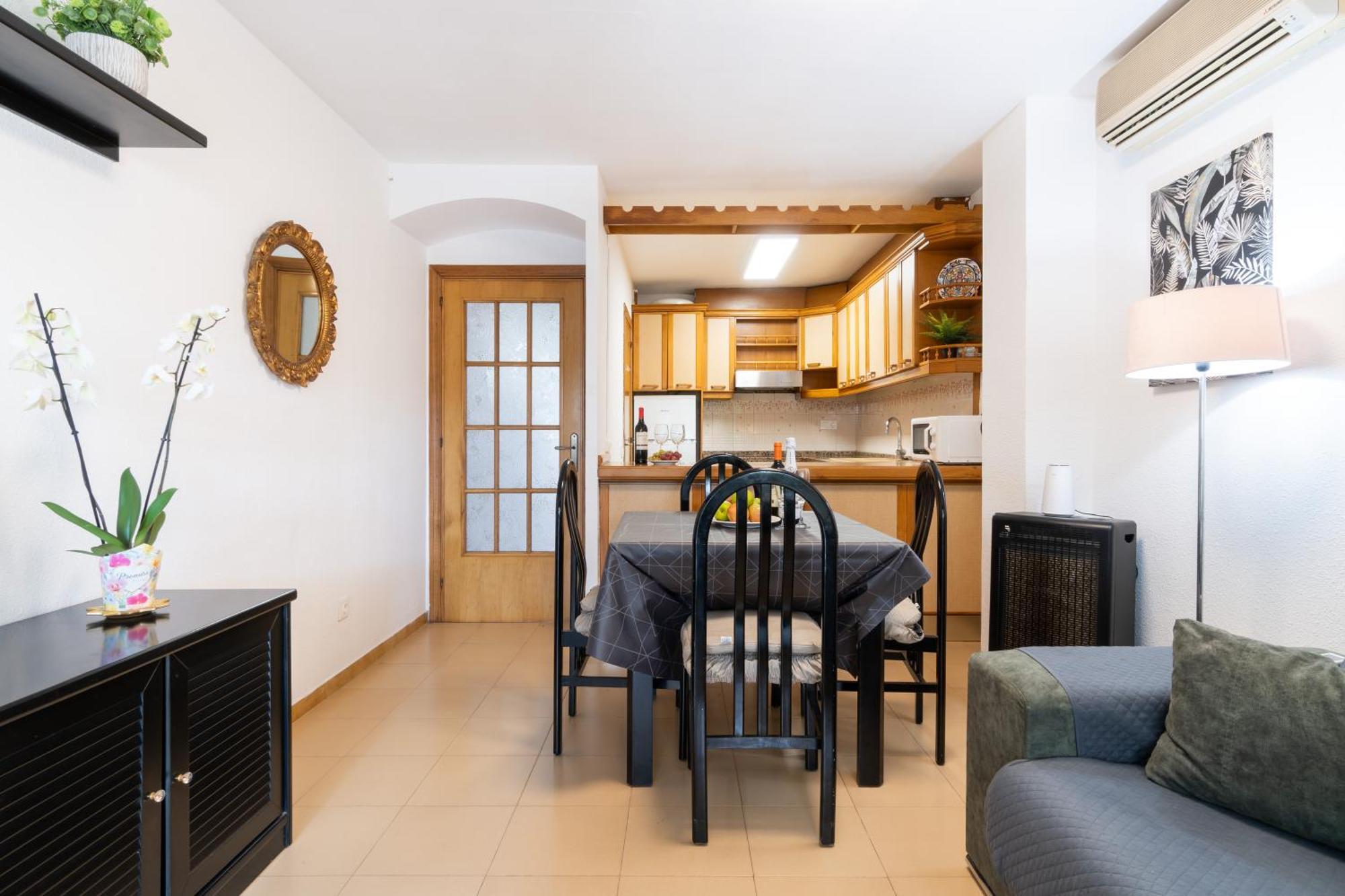 Turistmar - Amplio Apartamento En Salou Con Piscina, A 2 Minutos De La Playa Luaran gambar