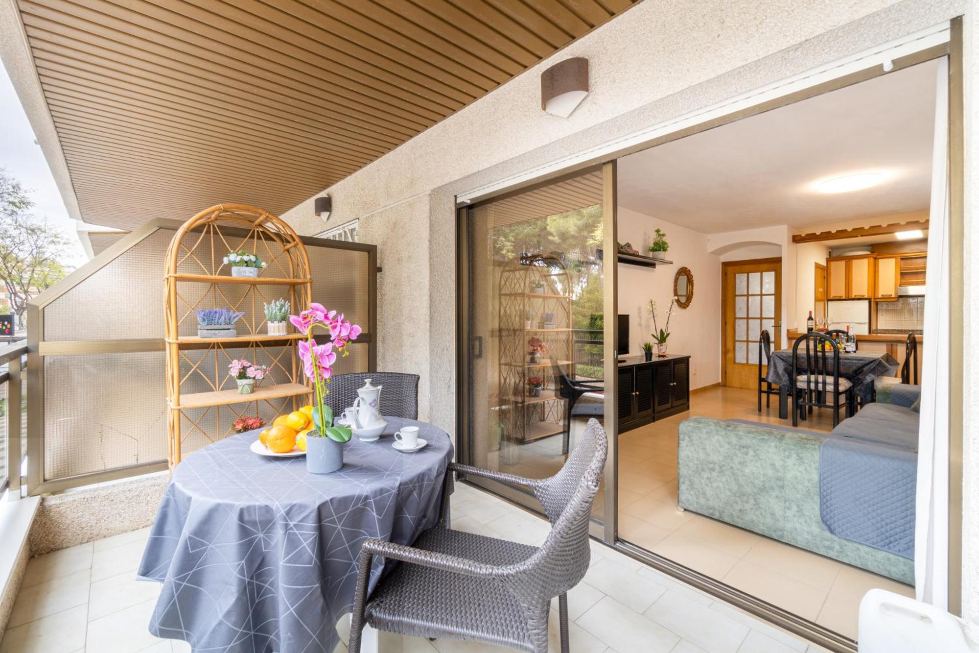 Turistmar - Amplio Apartamento En Salou Con Piscina, A 2 Minutos De La Playa Luaran gambar